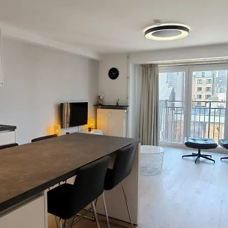 2 Bedrooms Familyfriendly Center * Ostend